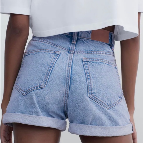 Zara Mom Short - Picture 2 of 7